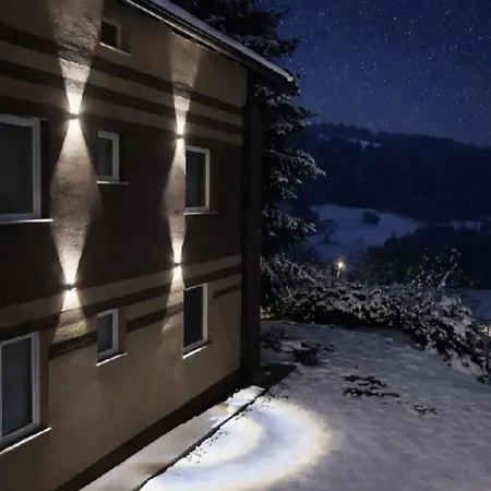 Apartment The Forest Gate Pale- Luxury With Pool & Jacuzzi Pale